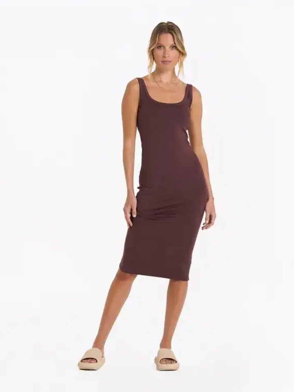 NWT Vuori Halo Essential Dress Chestnut Heather XS